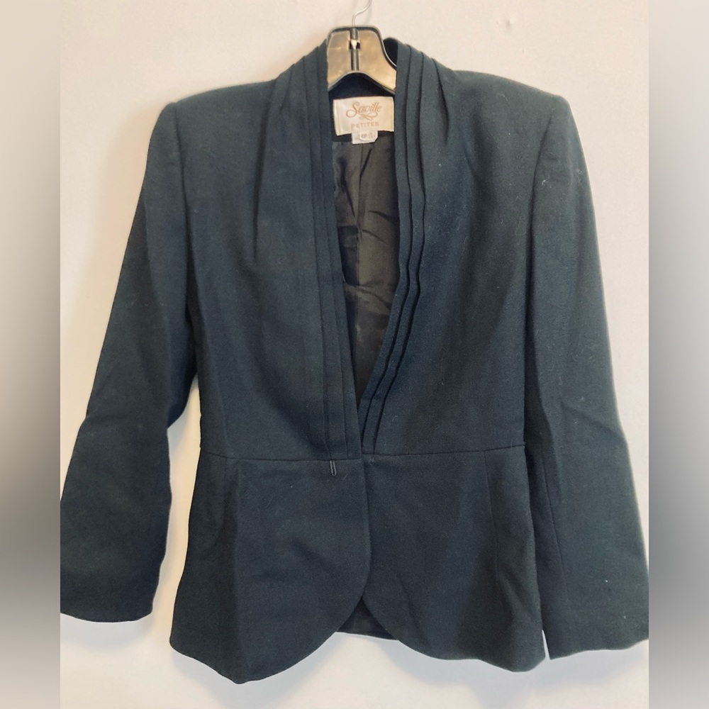 Saville Jacket Petites 6P Black Fitted Lined 100% Wool Pleated Collar Peplum